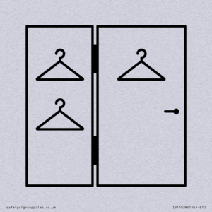 I065 Large Changing room